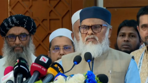 ‘আমার মন্ত্রণালয়ের কেউ ঘুষ খেলেই ফাঁসিতে ঝোলাব’-দৃঢ় হুশিয়ারি উপদেষ্টার