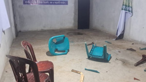 হাতিয়ায় বিএনপির কার্যালয়ে আ.লীগের হামলা, আহত ৪