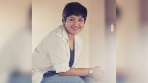 মঞ্চে উঠে লগ্নজিতাকে মারধরের চেষ্টা