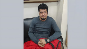 শাহবাগে খেলনা পিস্তলসহ আটক যুবক কারাগারে