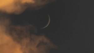 মধ্যপ্রাচ্যে দেখা গেল রজবের চাঁদ, রমজানের দিনগণনা শুরু