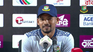 রেকর্ড দামে মোস্তাফিজ, ট্রিট নিয়ে শান্তর সংশয়