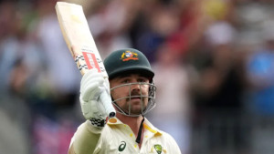 ট্রাভিস হেডের ব্যাটে আবারও ফেল ইংলিশরা