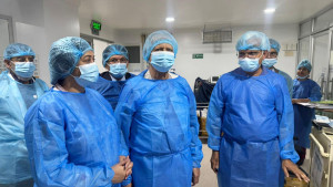 খালেদা জিয়ার জন্য সব ধরনের সহযোগিতার আশ্বাস প্রধান উপদেষ্টার