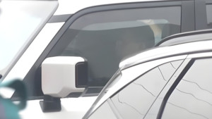 শেষ সময়ে মায়ের পাশে থেকে বাসায় ফিরলেন তারেক রহমান