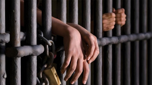 এবার ভিডিও কলে কথা বলতে পারবেন কারাবন্দিরা