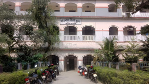 বরিশালে শিক্ষকদের কর্মবিরতি