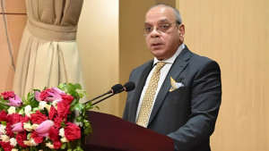 সংবিধান পরিবর্তনকে হুমকি হিসেবে না নিতে প্রধান বিচারপতির আহ্বান