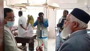 চিকিৎসকের সঙ্গে ডিজির তর্ক, বহিষ্কারের নির্দেশ