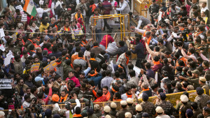 নয়াদিল্লিতে বাংলাদেশ হাইকমিশনের কাছে ১৫ হাজার ‘শক্তিশালী ফোর্স’ মোতায়েন