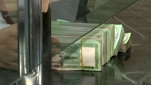 দেশে কোটিপতি গ্রাহকের সংখ্যা বাড়লেও, কমছে আমানত