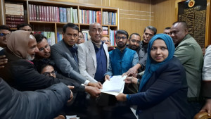 ঝিনাইদহ-৪ আসনে মনোনয়নপত্র জমা দিলেন রাশেদ খাঁন