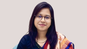 নির্বাচন থেকে সরে দাঁড়ানোর ঘোষণা এনসিপি নেত্রীর