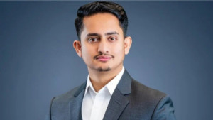 মনোনয়নপত্র কিনলেন সারজিস আলম