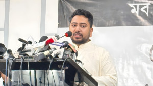 প্রথম আলো-ডেইলি স্টারে হামলায় সরকারের এক অংশ সংশ্লিষ্ট: নাহিদ ইসলাম