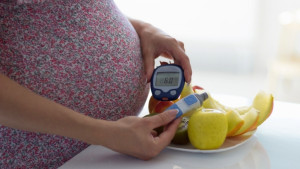 গর্ভকালীন ডায়াবেটিস বাড়ছে, ঝুঁকিতে মা ও অনাগত শিশু