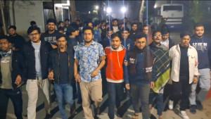 হাদির ওপর হামলার প্রতিবাদে বুটেক্স শিক্ষার্থীদের বিক্ষোভ