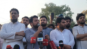 গণঅভ্যুত্থানের টিজার? ‘খেলা বন্ধ হয়নি’ বলেই ঝড় তুললেন নাহিদ