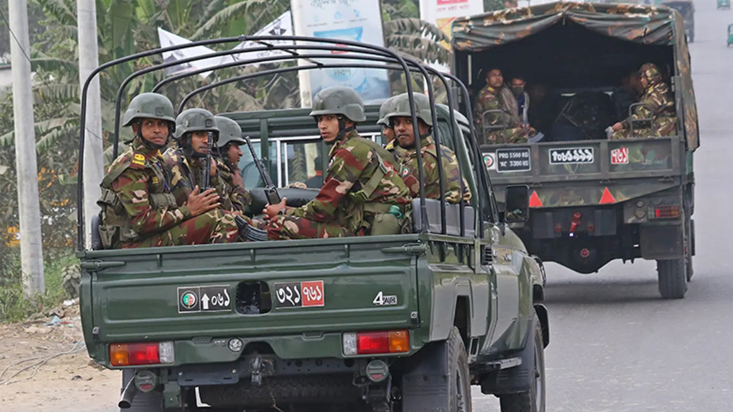 সশস্ত্র বাহিনীর নির্বাহী ম্যাজিস্ট্রেসির মেয়াদ বাড়ল আরও ২ মাস!