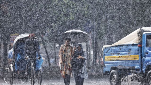 রাজধানীতে আজও বৃষ্টির সম্ভাবনা, প্রস্তুত তো?