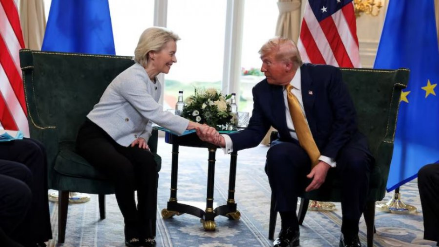 চুক্তির ছায়াতেই চাপ! ইউরোপীয় রপ্তানিতে ১৫% শুল্ক, নতুন উত্তেজনা ইইউ-যুক্তরাষ্ট্রে