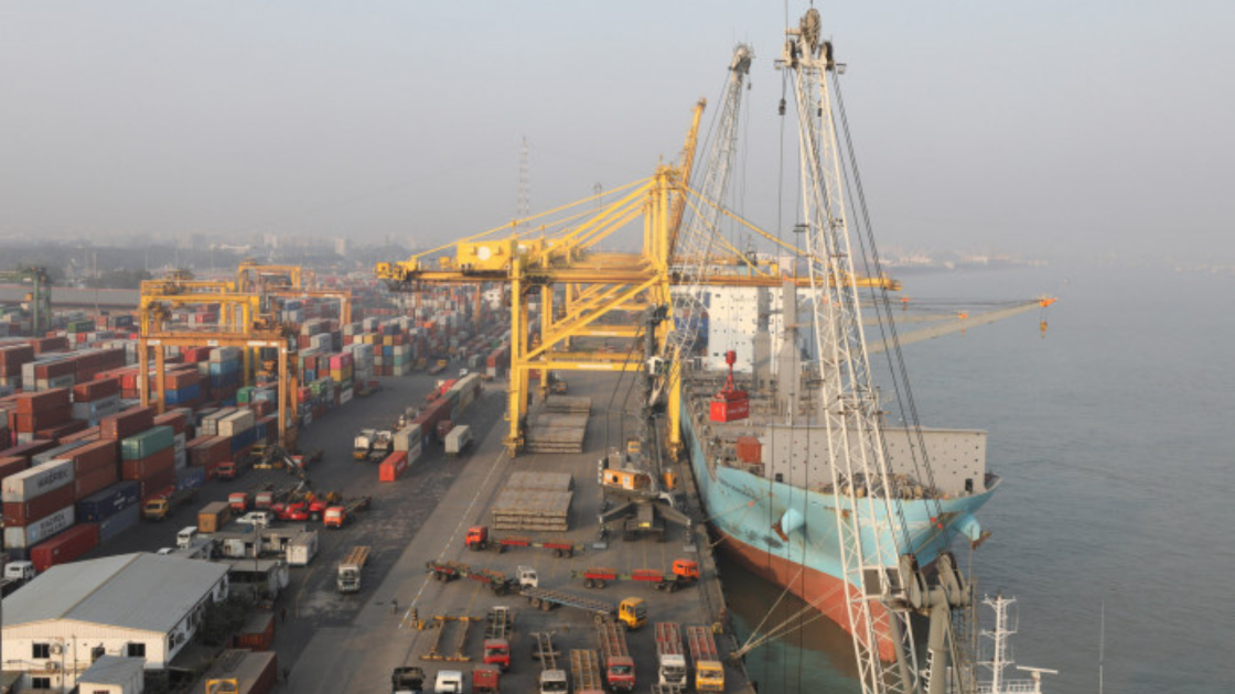 টার্মিনাল টার্নওভার! নিউমুরিংয়ের দায়িত্বে এখন ড্রাই ডক।