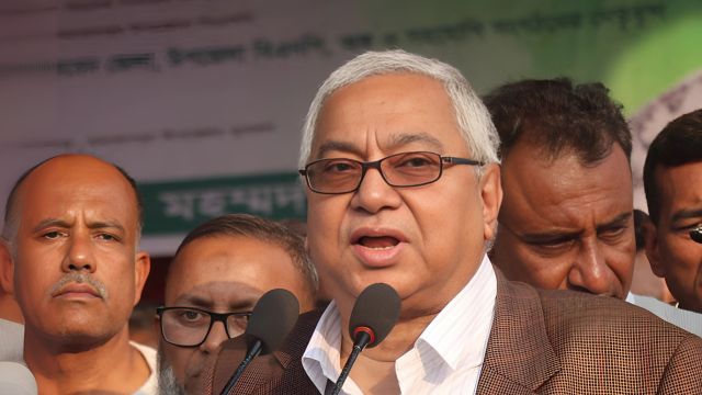 "জনগণ চায় সৎ নেতৃত্ব"- প্রিয় নেতাকে কাজী কামালের সংবেদনশীল বার্তা