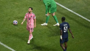 ৪ গোলে হার, মেসিদের বিশ্বকাপ স্বপ্ন ছিটকে দিল পিএসজি