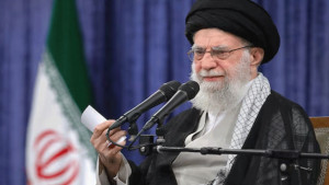 ইরানের কঠোর বার্তা আপস নয়, সংগ্রাম অব্যাহত থাকবে খামেনি