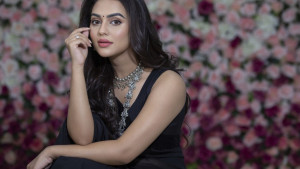পুরস্কার নয়, স্বজনপ্রীতি! জাতীয় স্বীকৃতি ঘিরে তোলপাড়