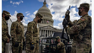 ‘যুক্তরাষ্ট্র অযৌক্তিক অজুহাতে যুদ্ধ বাধিয়েছে’ বিশ্লেষকরা