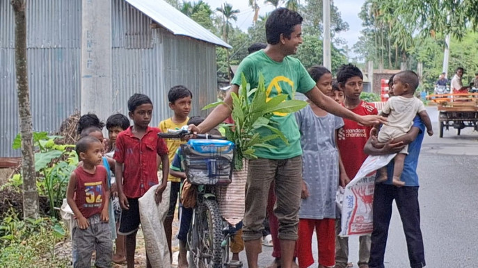 জীবন উৎসর্গ করে পরিবেশের সেবায় মাহমুদুলের স্বীকৃতি