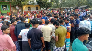 বাসের ধাক্কায় প্রাণ গেল বাইসাইকেল আরোহীর