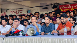 জবিতে ছাত্রদলের ‘মান বাঁচানো’ প্যানেল