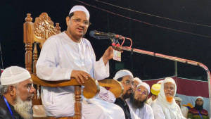 মানুষ ইসলামের পক্ষে ভোট দিতে ব্যাকুল হয়ে আছে: চরমোনাই পীর