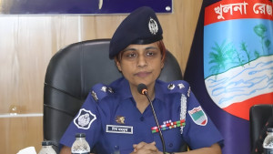 প্রথম নারী পুলিশ সুপার পেল জয়পুরহাট