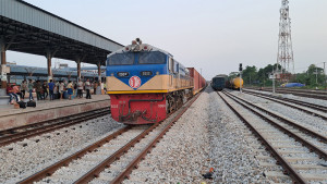 আখাউড়ায় সিগন্যাল ক্যাবল চুরির হিড়িক, ঝুঁকিতে ট্রেন চলাচল