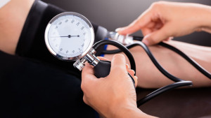 হঠাৎ প্রেশার কমে গেলে যা করবেন