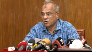 ৫০ শতাংশ সেনাসদস্য সরানোর খবরে যা বললেন স্বরাষ্ট্র উপদেষ্টা