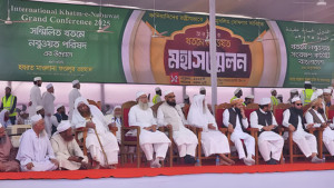 সোহরাওয়ার্দীতে খতমে নবুওয়ত মহাসম্মেলনে জনতার ঢল