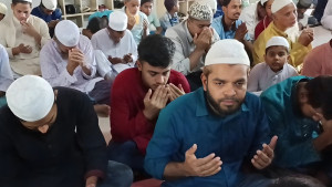 খালেদা জিয়ার সুস্থতা কামনায় বরিশালে দোয়া-মোনাজাত