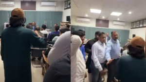 ‘এই বেয়াদব ছেলে, গেট আউট’ রাকসুর জিএসকে রাবির রেজিস্ট্রার