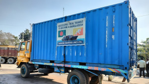 বুড়িমারীতে আটকে আছে ভুটানের ট্রানশিপমেন্ট পণ্য