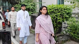 ‘খালেদা জিয়া সজ্ঞান ও সজাগ আছেন’