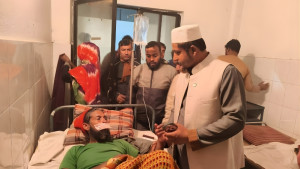 দাঁড়িপাল্লা নিয়ে বিএনপি-জামায়াতের মারামারি