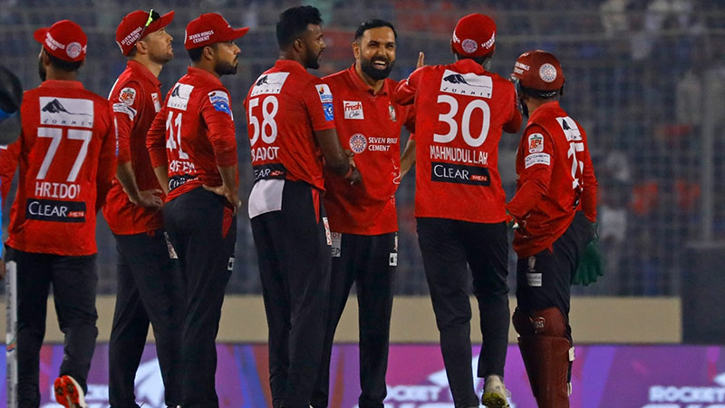 বেশিরভাগ ম্যাচ ঢাকার বাইরে, তিন ভেন্যুতেই হবে বিপিএল