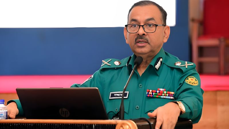 আগুন-ককটেল হামলাকারীদের গুলির নির্দেশ