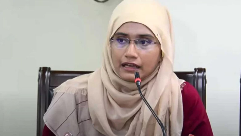 মীর স্নিগ্ধের বিএনপিতে যোগ দেওয়ার বিষয়ে মুখ খুললেন সামান্তা