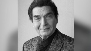 পাঁচ দশক হাসিয়ে চলে গেলেন আসরানি