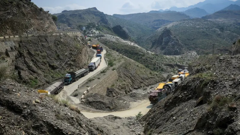 আফগানিস্তানের ১৯টি সীমান্ত পোস্ট দখলের দাবি পাকিস্তানের